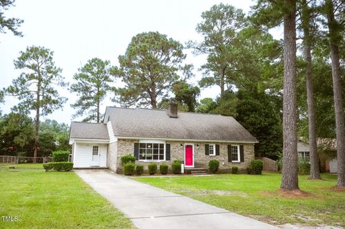 511 Dandridge Dr, Fayetteville, NC, 28303-2012 | Card Image