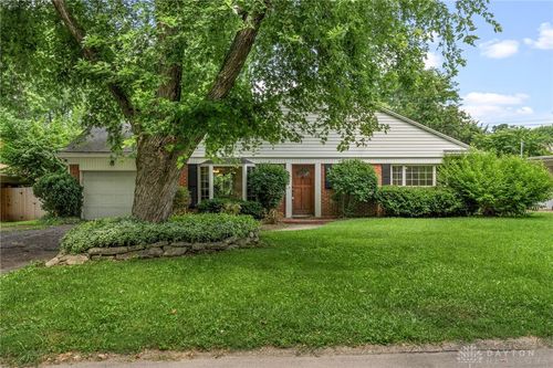 217 Westhaven Dr, Kettering, OH, 45429-1549 | Card Image
