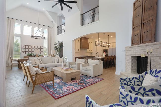 129 Wild Rose Hl, House other with 4 bedrooms, 3 bathrooms and null parking in Boerne TX | Image 7