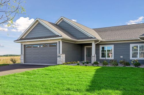 1004 Turner Ln, New Richmond, WI, 54017-1050 | Card Image