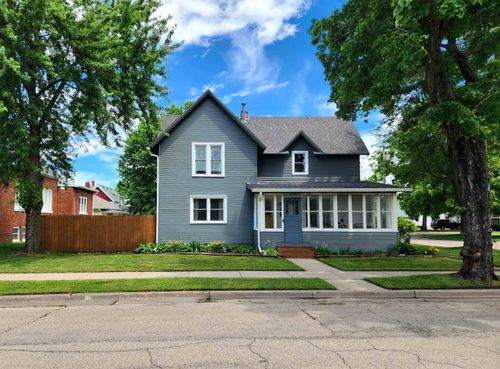 115 W Foster St, Tomah, WI, 54660-1653 | Card Image