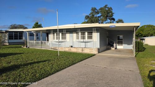 7162 Fairlane Ave, Brooksville, FL, 34613-5549 | Card Image