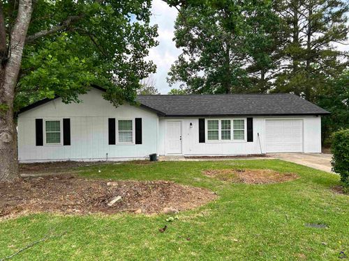 103 Highpoint Dr, Warner Robins, GA, 31093-1052 | Card Image