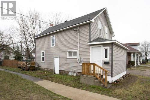 351 Bloor St W, Sault Ste. Marie, ON, P6C1J6 | Card Image
