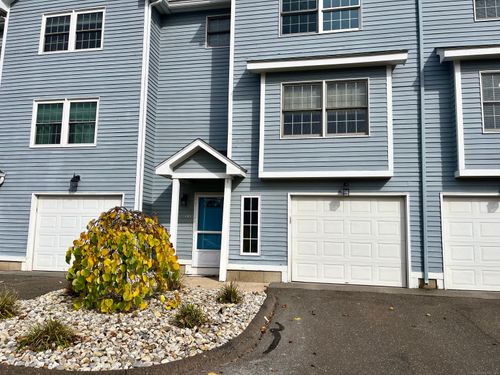 808-808 Fieldstone Ct, Colchester, CT, 06415-1249 | Card Image