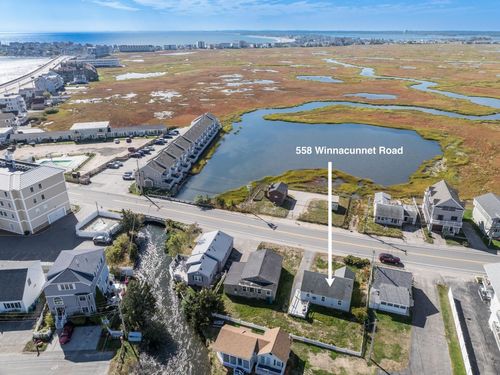 558 Winnacunnet Rd, Hampton, NH, 03842-2746 | Card Image