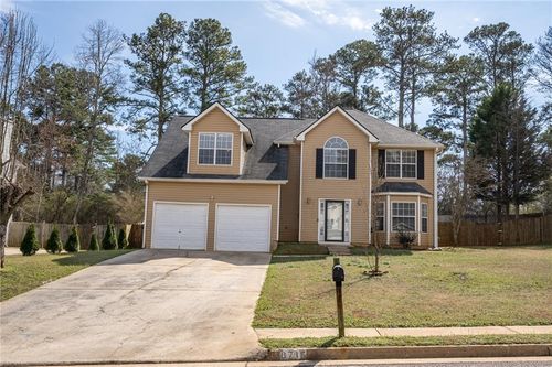 6715 Manor Creek Dr, Douglasville, GA, 30135-3679 | Card Image