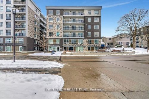 608-275A Larch Street, Waterloo, ON, N2L0J5 | Card Image