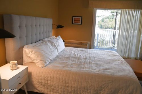 36-601 Waterview Lane, Greentown, PA, 18426 | Card Image