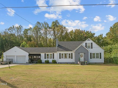 1559 Main St, Yanceyville, NC, 27379-8141 | Card Image