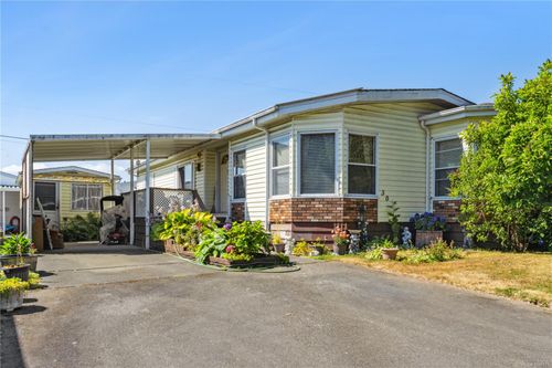 30-7701 Central Saanich Rd, Central Saanich, BC, V8M1X3 | Card Image