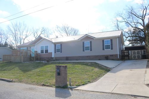 30 Willow Creek Ln, Greeneville, TN, 37743-0965 | Card Image