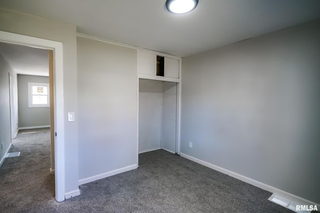2217 W Marquette St, House other with 2 bedrooms, 1 bathrooms and null parking in Peoria IL | Image 24