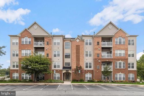 e-8245 Stone Crop Dr, ELLICOTT CITY, MD, 21043-4901 | Card Image