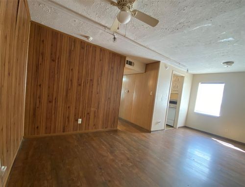 apt-2-519 10th Ave N, Texas City, TX, 77590-6357 | Card Image