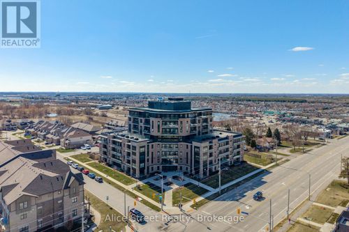 202-332 Gosling Gdns, Guelph, ON, N1L0P8 | Card Image