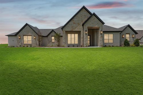 241 Martin Dr, Granbury, TX, 76049-1340 | Card Image