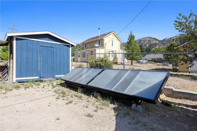 4201 Irvon Trl, House other with 3 bedrooms, 1 bathrooms and null parking in Frazier Park CA | Image 24