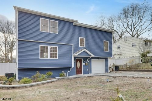 1 Kinderkamack Rd, Hillsdale, NJ, 07642-2832 | Card Image
