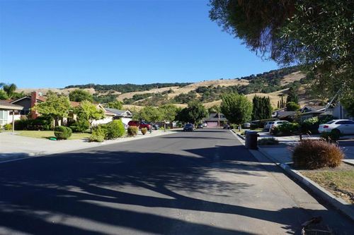 6325 Mountford Dr, San Jose, CA, 95123-5246 | Card Image