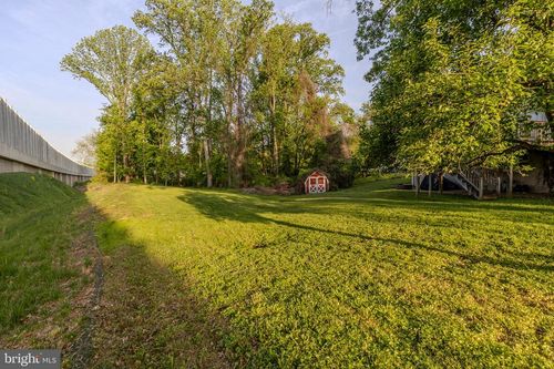 8419 Wesleyan St, VIENNA, VA, 22180-7125 | Card Image