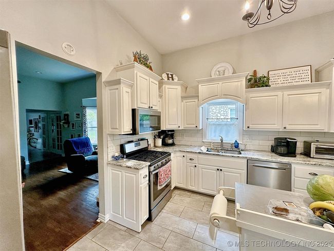 321 W Shawnee St, House other with 4 bedrooms, 3 bathrooms and null parking in Tahlequah OK | Image 27