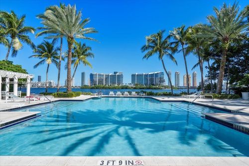 1305-w-garage-3125 Ne 184th St, Aventura, FL, 33160-4997 | Card Image