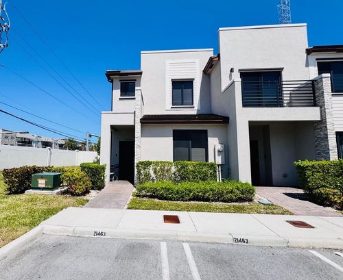 21463 Ne 3rd Path, Miami, FL, 33179-1000 | Card Image