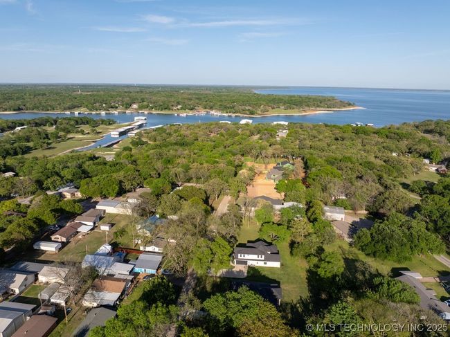 8903 Pear St, House other with 4 bedrooms, 3 bathrooms and null parking in Kingston OK | Image 8