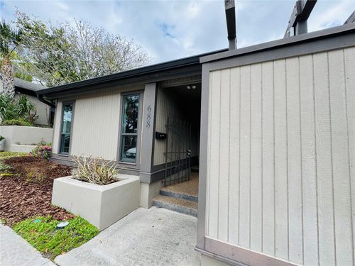 688-688 Lake Villas Dr, ALTAMONTE SPRINGS, FL, 32701-4909 | Card Image