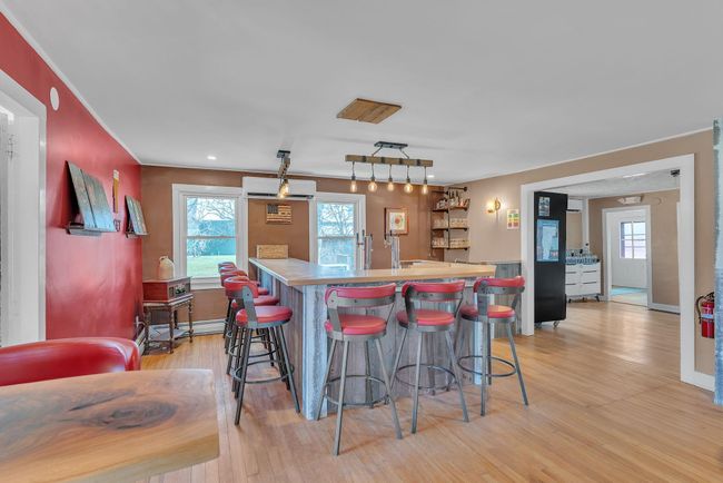 208 Main St, House other with 4 bedrooms, 3 bathrooms and null parking in Cambridge VT | Image 22