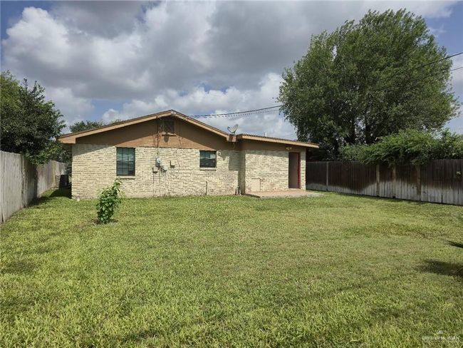404 Lance St, House other with 3 bedrooms, 2 bathrooms and 1 parking in Alamo TX | Image 17