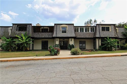 122 Rue Fontaine, Lithonia, GA, 30038-1230 | Card Image