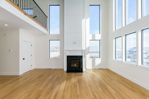 1216 Discovery Cir, Soda Springs, ID, 83276-5003 | Card Image