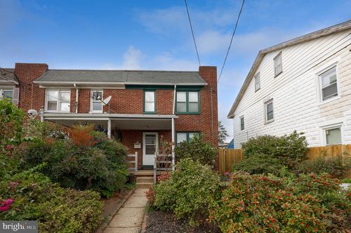 127 Lincoln Ave, LANCASTER, PA, 17603-2715 | Card Image