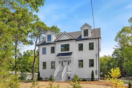 108 South St, Reading, MA, 01867-3762 | Card Image