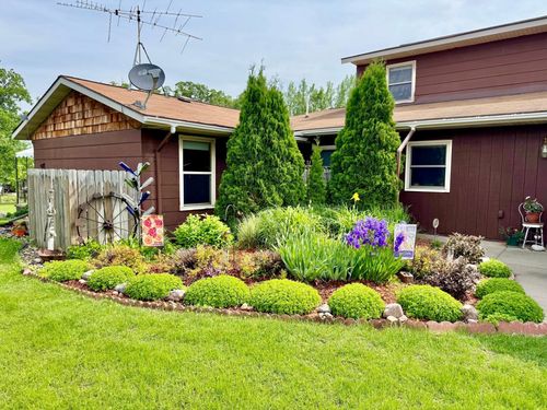 20951 S Sand Lake Rd, Pelican Rapids, MN, 56572-7802 | Card Image