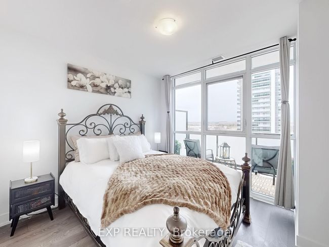 712 - 2550 Simcoe St N, Condo with 2 bedrooms, 1 bathrooms and 1 parking in Oshawa ON | Image 11