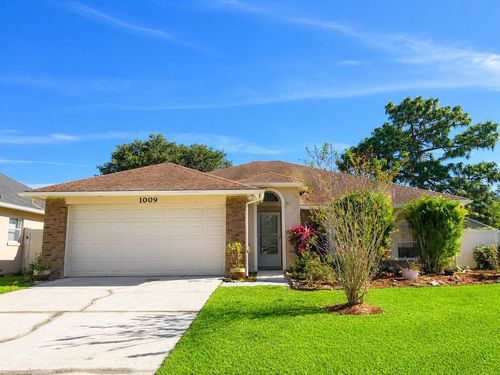 1009 Bartlett Ct, OVIEDO, FL, 32765-6049 | Card Image