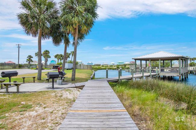 1202 - 2715 State Highway 180, Condo with 2 bedrooms, 2 bathrooms and 1 parking in Gulf Shores AL | Image 7