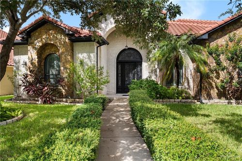 5715 N 3rd Ln, McAllen, TX, 78504-2862 | Card Image