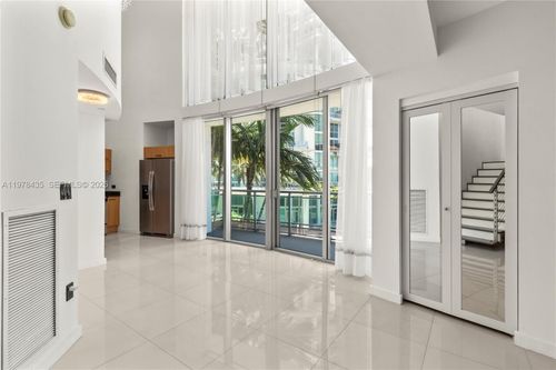 apt-312-350 S Miami Ave, Miami, FL, 33130-1915 | Card Image
