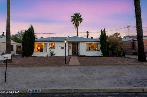 4308 E Elmwood Street, Tucson, AZ, 85711 | Card Image