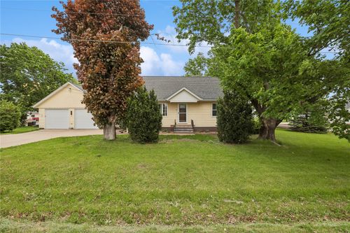 74 Essex Ave Sw, Swisher, IA, 52338-9763 | Card Image