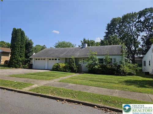 1746 Callone Ave, Bethlehem, PA, 18017-4134 | Card Image