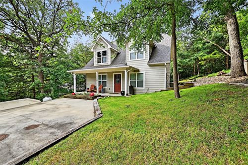 150 Spanish Trl, Pottsboro, TX, 75076-4776 | Card Image