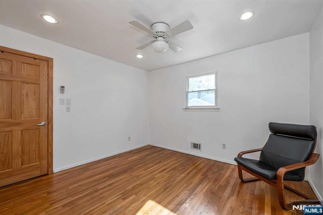 8 Carlisle Ct, House other with 4 bedrooms, 3 bathrooms and null parking in Edison NJ | Image 10