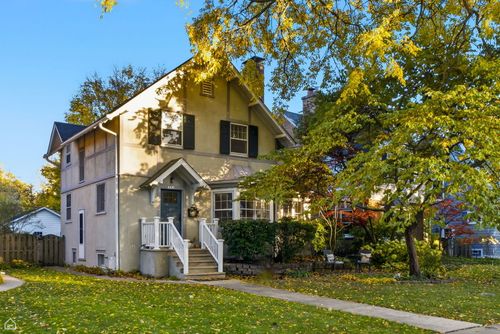 2221 Lincolnwood Dr, Evanston, IL, 60201-2019 | Card Image