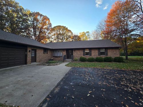 6787 Mayfair Dr, Stanwood, MI, 49346-8999 | Card Image