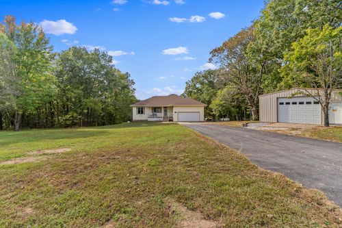 117 Chelsea Ln, Clever, MO, 65631-6623 | Card Image